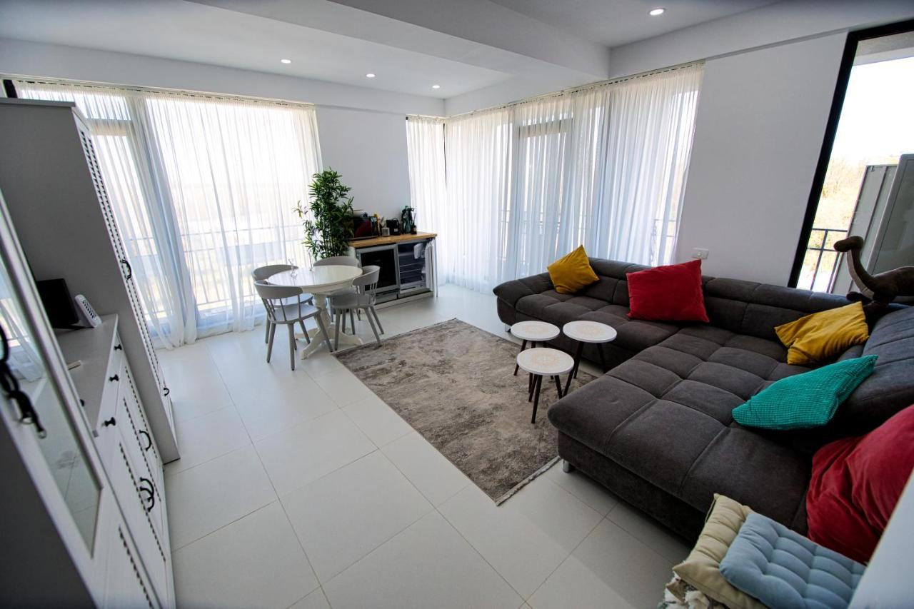 Oxygen Residence Sea View 38 주피터 외부 사진