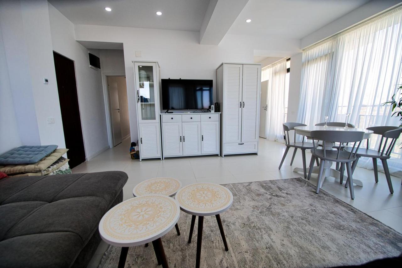 Oxygen Residence Sea View 38 주피터 외부 사진